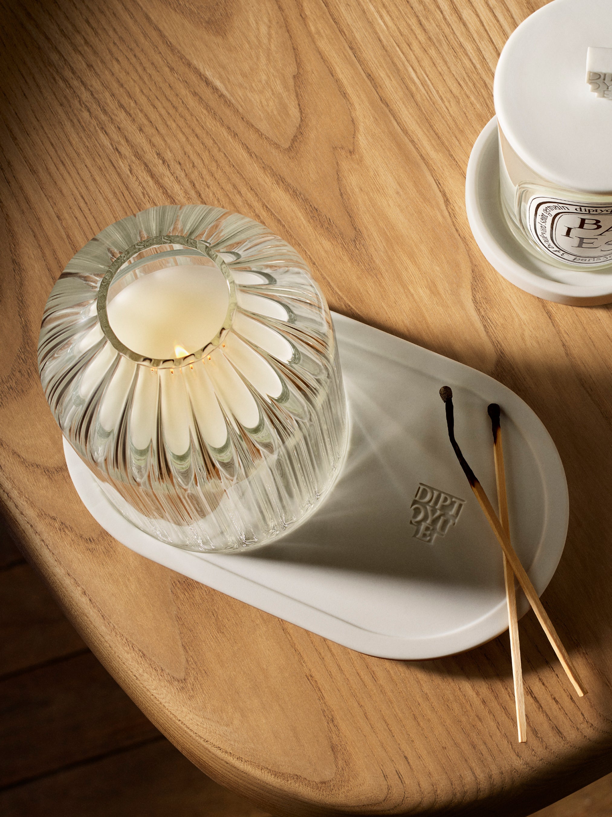 Ribbed Holder with Oval Tray | Diptyque Paris